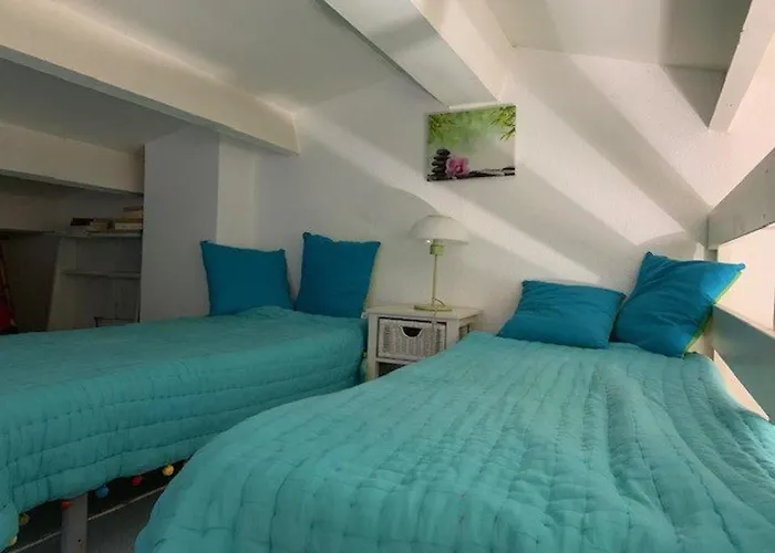 Апартаменты T2 Mezzanine Climatise Avec Piscine Et Parking Au Cap D'agde - Fr-1-607-104 Агд