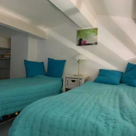 Apartament T2 Mezzanine Climatise Avec Piscine Et Parking Au Cap D'agde - Fr-1-607-104 Agde