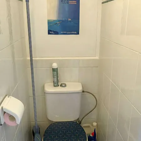 T2 Mezzanine, Climatisé, Piscine Et Parking, Proche Et Loisirs, Cap D'agde - Fr-1-607-104 * Agde